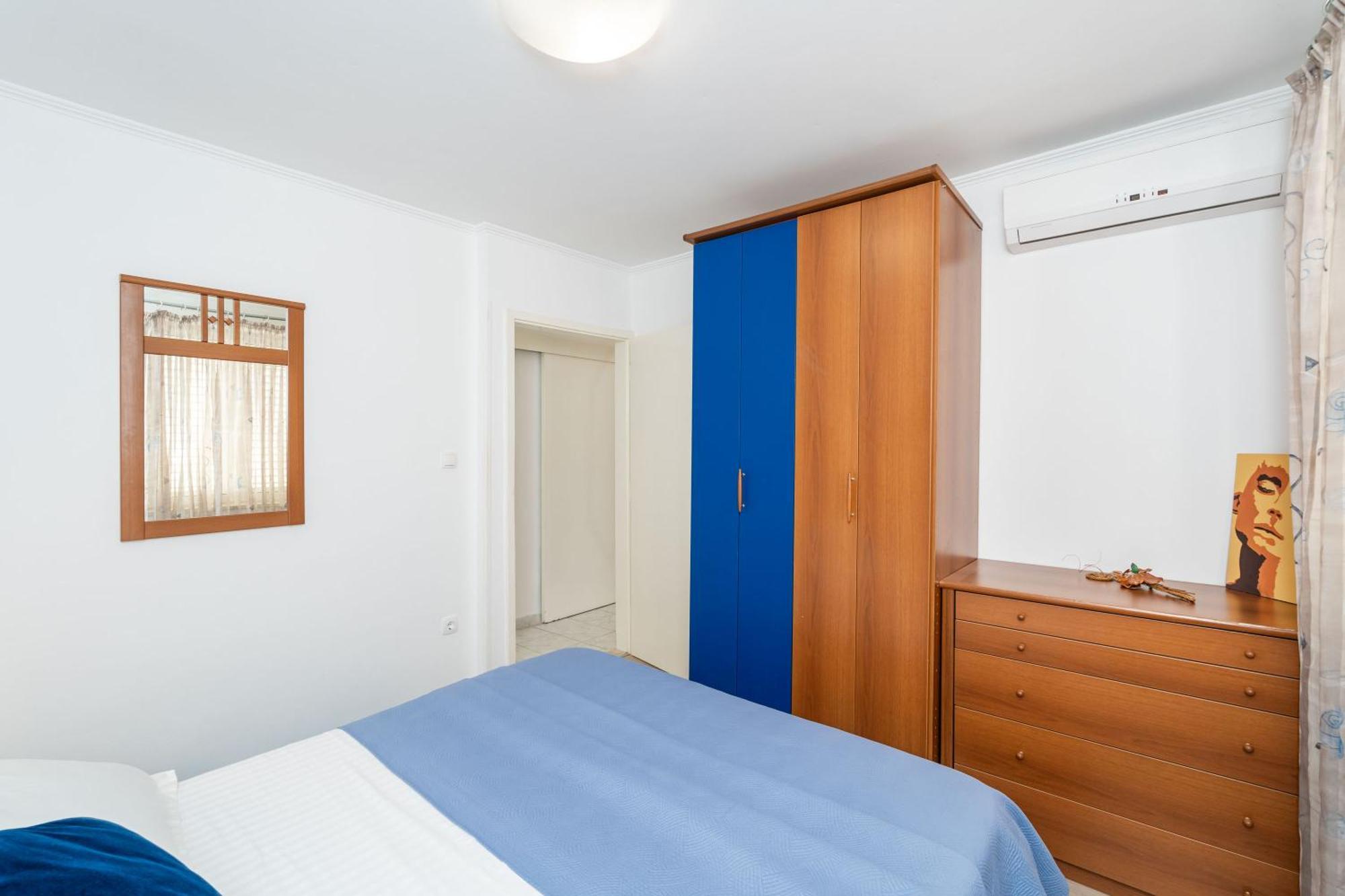 Apartments And Room Lora Gostinjska kuća 3*